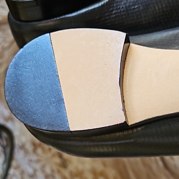 GUCCI black leather slip-on loafer brass buckle pointed 35 1/2 C excellent shoes - Picture 5 of 16